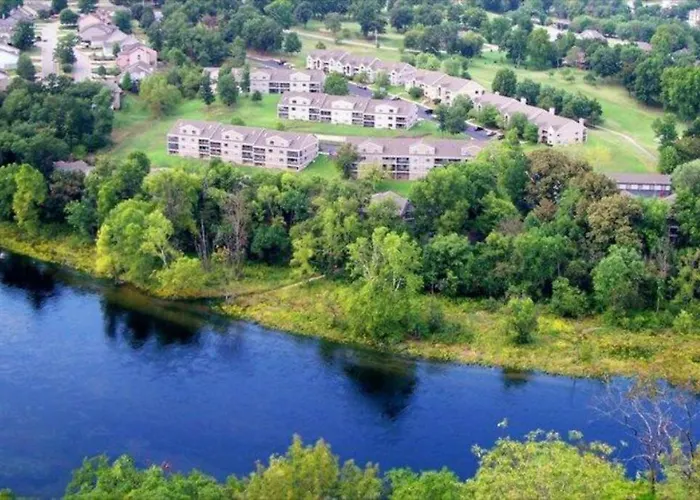 Luxury Family Condo W/ Great Views & Entertainment